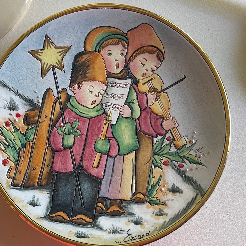 Vintage 1979 LTD V Tiziano Christmas "The Carolers" Collectors Plate #65 of 7500